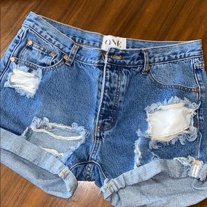 One teaspoon chargers distressed jean shorts